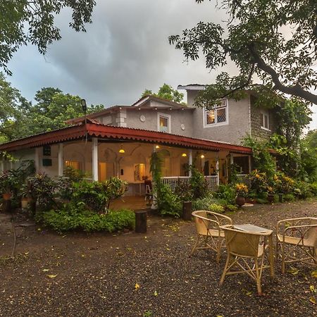 Saffronstays Firdaus Baug Khamshet Zewnętrze zdjęcie